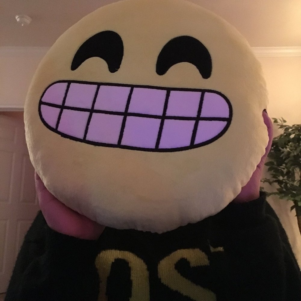 Meet your Posher, Adilene